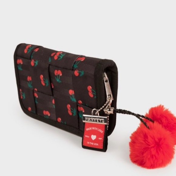 Harveys Handbags - Harveys Cherry Bomb Classic Wallet